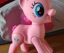Oh My Giggles Pinkie Pie MY LITTLE PONY interactive Toy 92181A