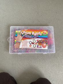 Loom bands