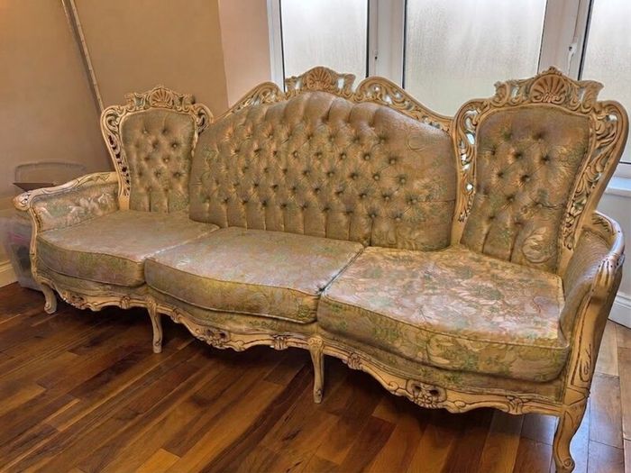 Sofa & 2 Arm Chairs