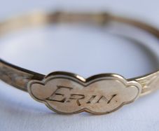 Vintage Child's Rolled Gold Engraved  Bangle Bracelet 2" - 5,32g