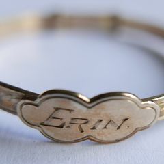 Vintage Child's Rolled Gold Engraved  Bangle Bracelet 2" - 5,32g