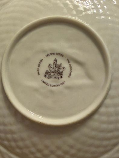 Belleek Hedgehog Plate. Limited Edition 1980. Christmas.