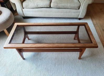 Mid Century Stonehill Coffee Table