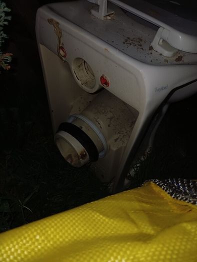 free toilet