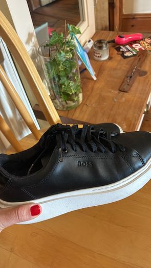 HUGO Boss Black Leather Women's 37 size