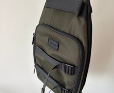 Samsonite small sling bag