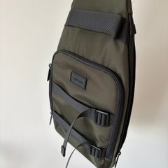 Samsonite small sling bag
