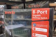 Tenda SG108 8 Port Gigabit Ethernet Switch, Rj45 10/100/1000Mbps Switch, Plug &amp; Play, Automatic MDI/MDIX, Desktop or Wall Mounted, Plastic