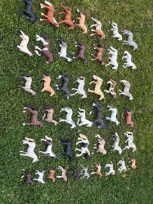Approx 45 Schleich horses