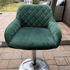 Adjustable Height Swivel Bar Stool