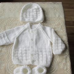 Hand knitted Baby's cardigan,