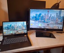 LG 22" Full HD LED Monitor & TV