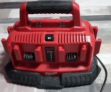Milwaukee muti-bay charger