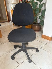 Office swivel chair