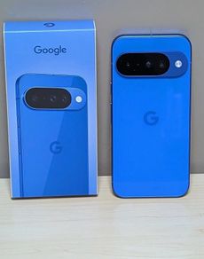 Google Pixel 10 128gb Indigo - Like New