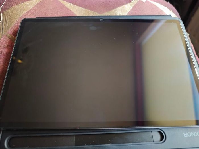 Samsung Galaxy Tab S9 Plus (Not FE) 12.4" 512GB + Dexnor Magic Keyboard Case + S-Pen