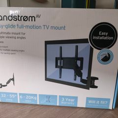 Brand new TV wall mount (Sandstrom SFMGM18),