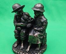 Genesis Fine Arts W1 Puppy Love Boy & Girl Bronze Figurine Ornament