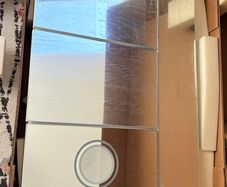 Brand new Led mirror cabinet 100x70x17cm