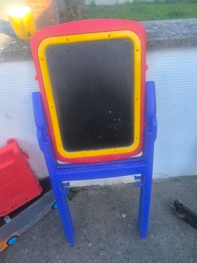 kids easle