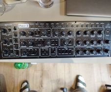 Behringer Pro-1 analogue synth