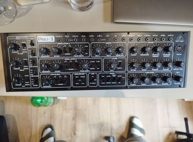 Behringer Pro-1 analogue synth