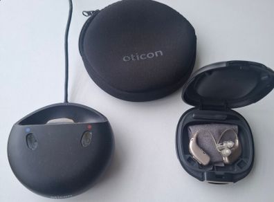 Hearing aid - Aticon model C-1A2