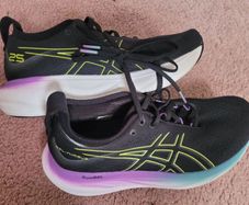 Asics Nimbus 25 Size UK7
