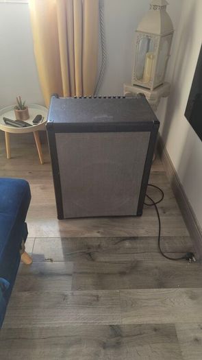 Kustom KBA100 100-watt Bass Amplifier