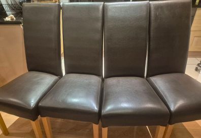 ding table chairs