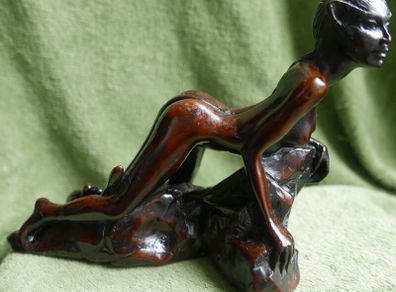 Statue