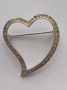 Brooch