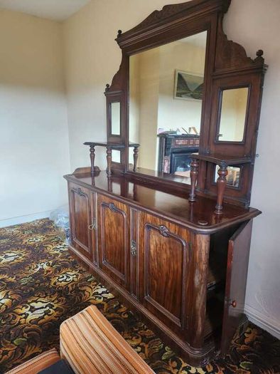 Sideboard with Mirrors