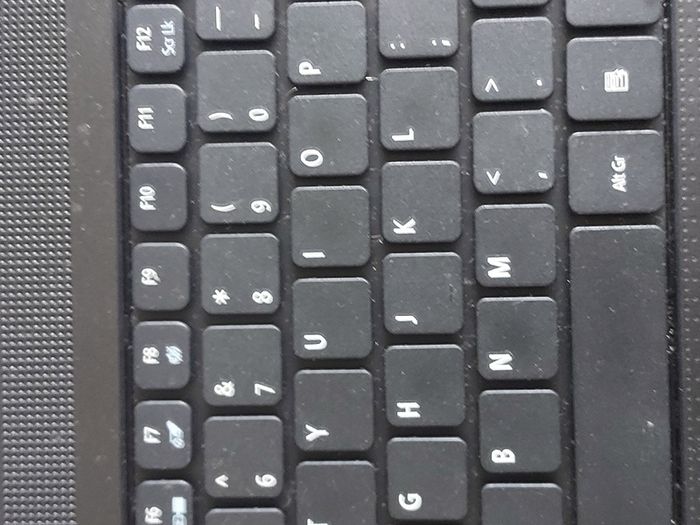 emachines E732 Series 15. inch Laptop, Model ZRDB, Intel Pentium CPU P6200, 2.13GHz, 3GB Ram, 218GB SSD, Windows 7, 64bit, Firefox, Opera, Chrome and VLC