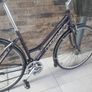 ladies bike( can deliver) Image 2
