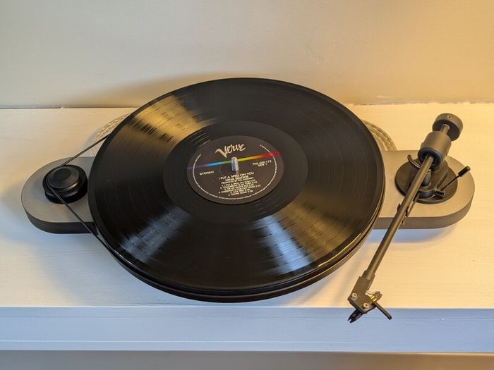 Turntable - Grey Pro-Ject Elemental
