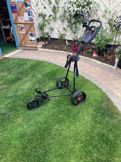 Brand new CRUISER golf buggy with umbrella attachment