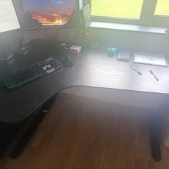 IKEA BEKANT Electric Corner Desk