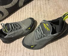 nike trainers