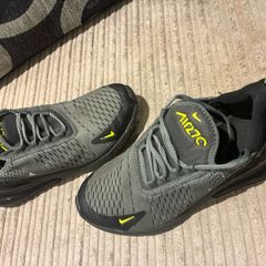 nike trainers