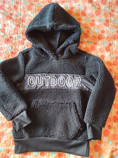 Brand new Boys ski hoodie 5 to 6 years