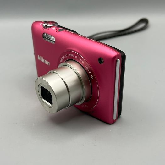 Nikon Coolpix S3300 16MP Digital Camera Pink - Boxed - Full Kit