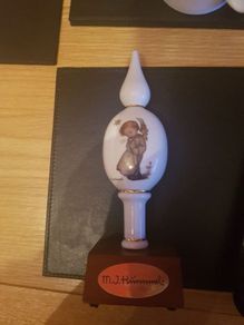 The Original M J Hummel Christbaumspitze Ornament Mayfair Edition