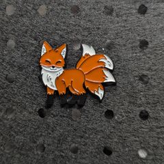 Kitsune enamel pin