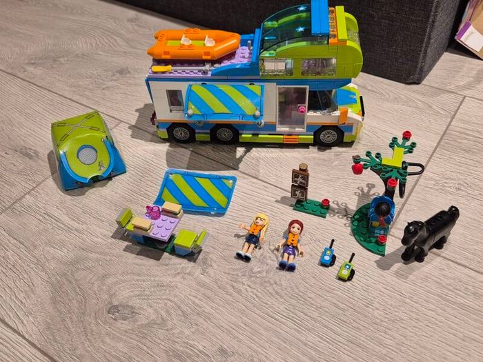 Lego Friends 41339 Mia's Camper Van