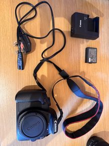 Canon EOS 4000D DSLR Camera Bundle - Excellent Starter Kit
