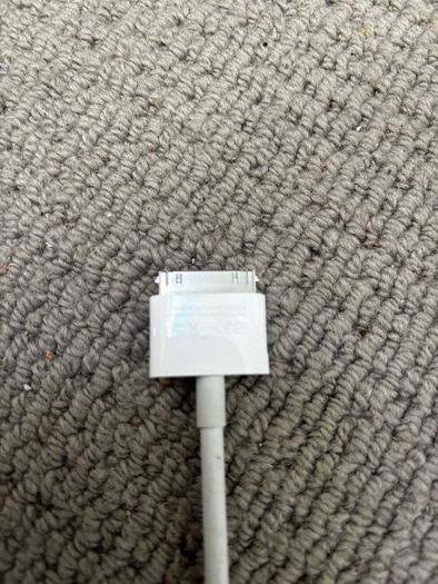 Apple 30-Pin to HDMI Digital AV Adapter