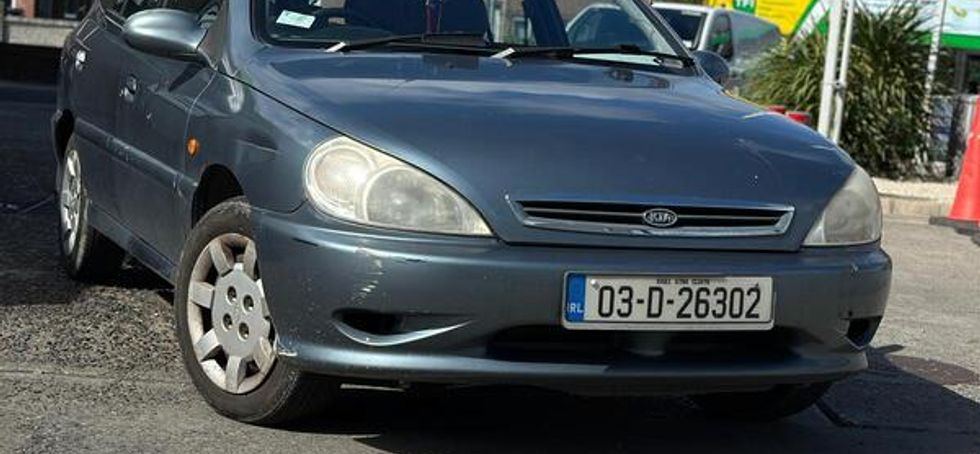 2003 Kia Rio