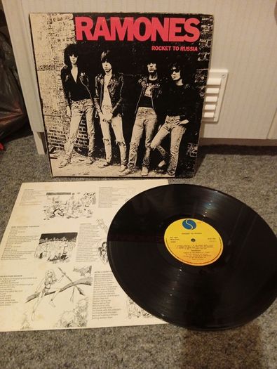 The Ramones Rocket to Russia 1st UK press 1977 rare ex