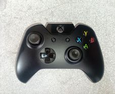 Broken Xbox One Controller (For Spares)